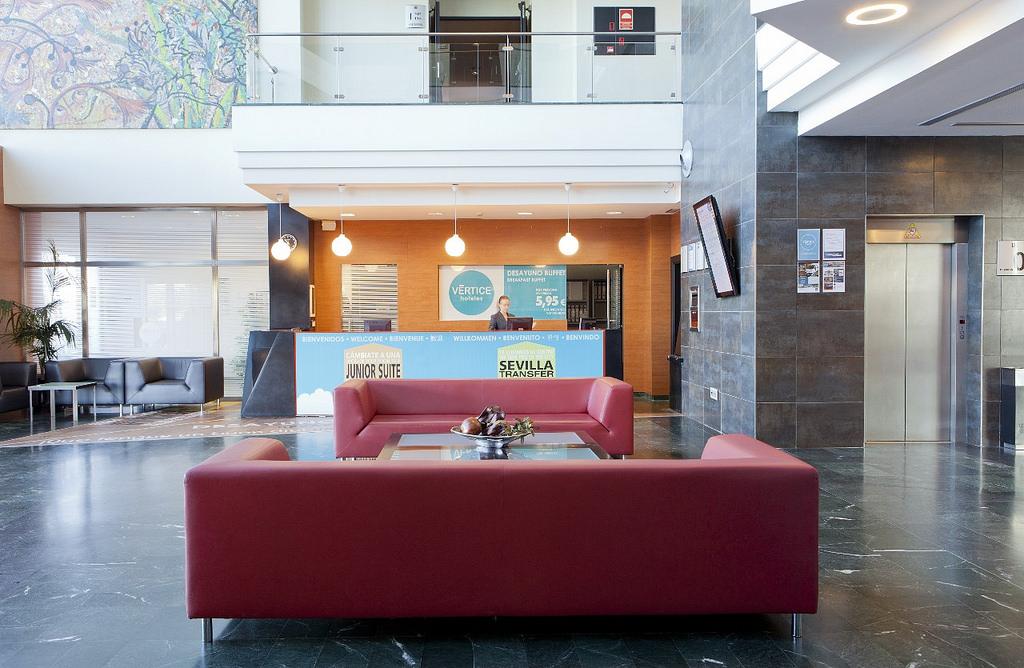 Apartamentos Vertice Sevilla Aljarafe Bormujos Exteriér fotografie