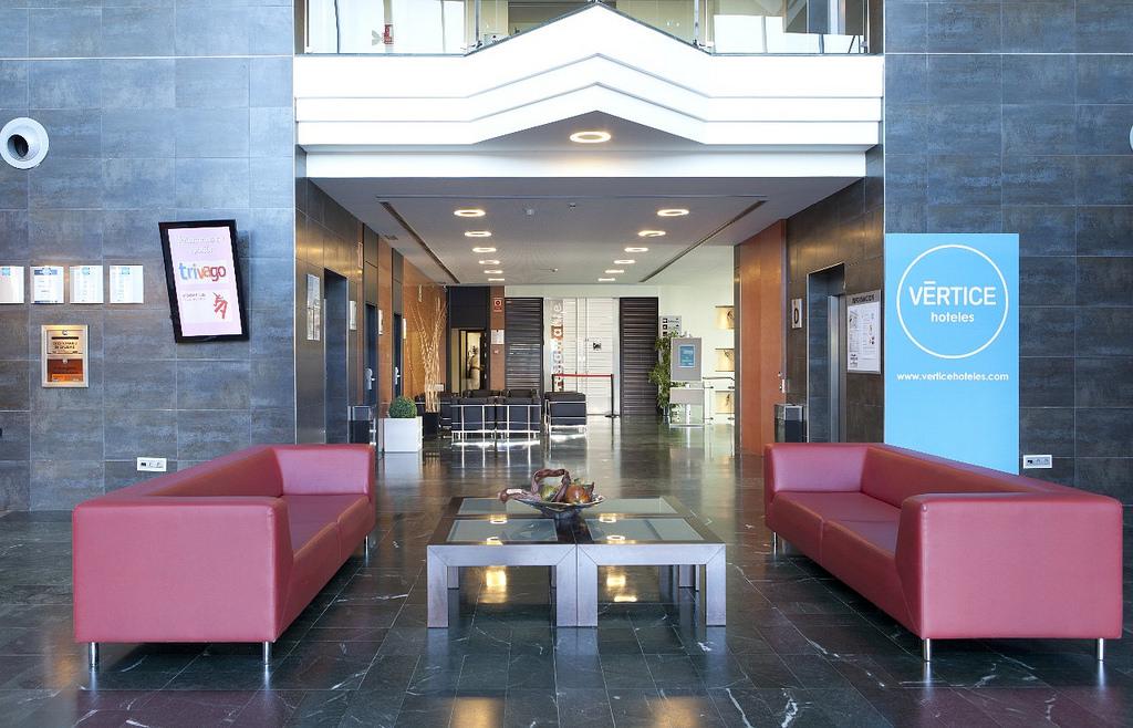 Apartamentos Vertice Sevilla Aljarafe Bormujos Exteriér fotografie
