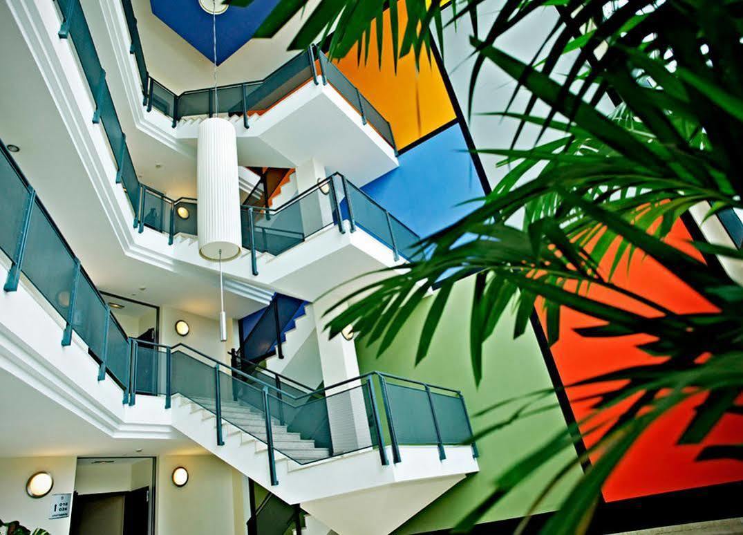 Apartamentos Vertice Sevilla Aljarafe Bormujos Exteriér fotografie